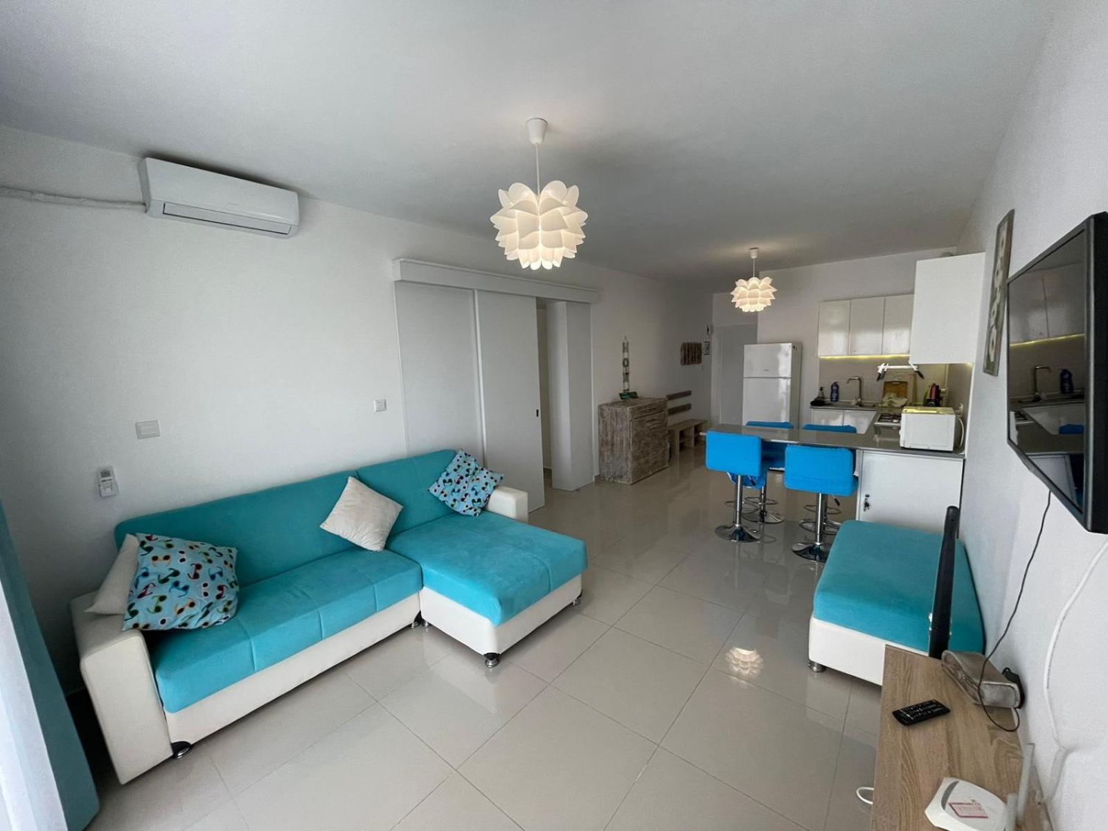 Blue Apartment In 5* Ceasar Resort Trikomo Екстер'єр фото